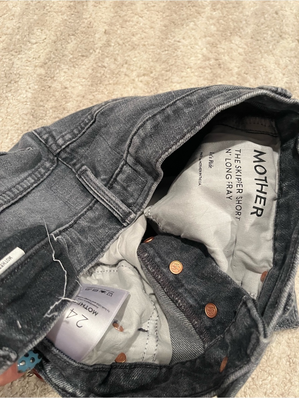 Mother skippy Jean shorts - Picture 5 of 5